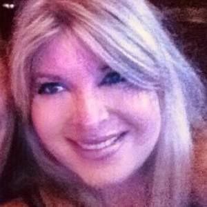 Meet your Posher, Daniela